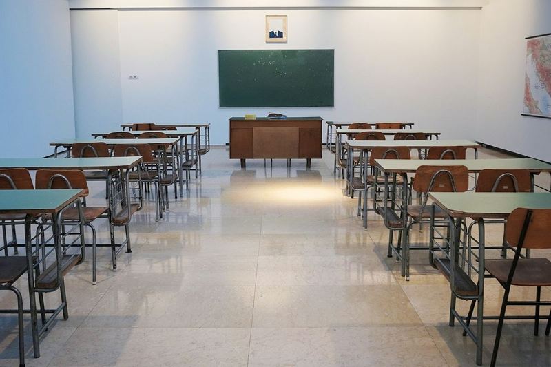 Illustrative photo: an empty classroom